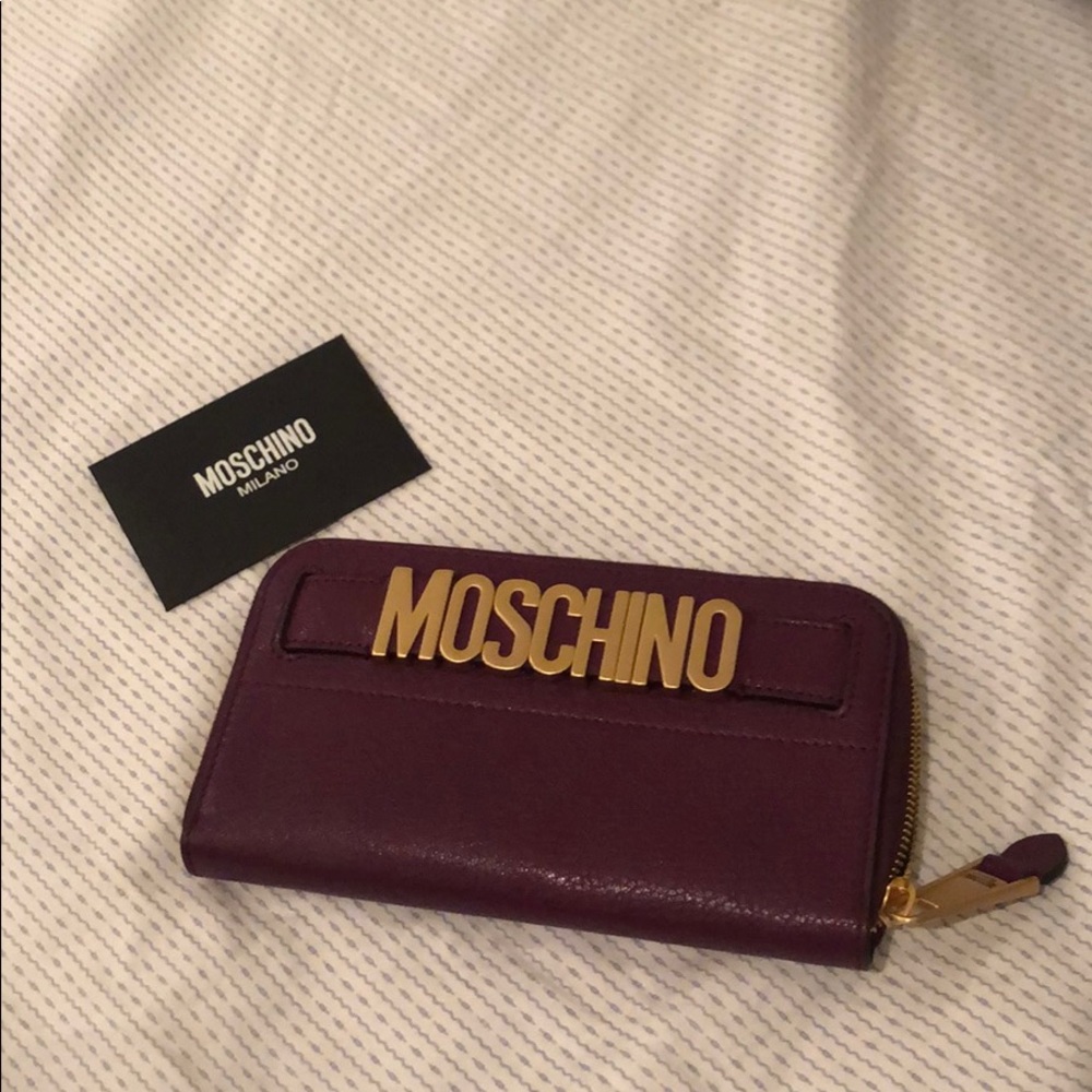 Moschino wallet